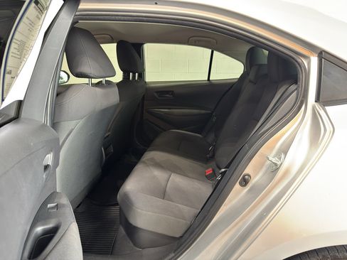 Used 2022 Toyota Corolla LE FWD image 10