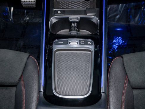 Certified 2025 Mercedes-Benz GLA 250 image 21