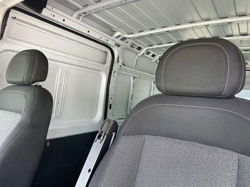 Used 2021 RAM ProMaster 2500 FWD image 18