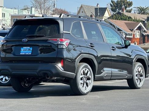 Used 2026 Subaru Forester Premium image 5