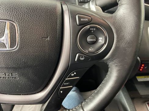 Used 2023 Honda Ridgeline RTL-E image 12