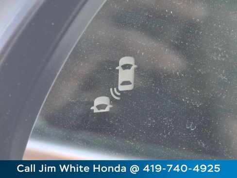 Used 2019 Honda CR-V Touring image 17