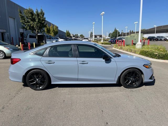 Used 2022 Honda Civic Sport image 2