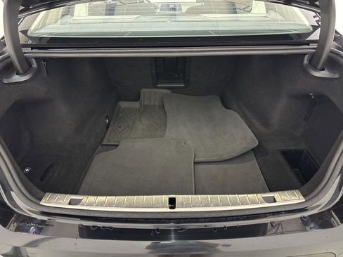 Used 2022 BMW 750i xDrive w/ Luxury Rear Seating Package image 33