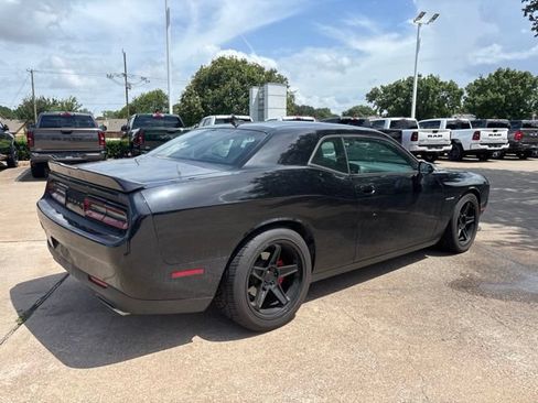 Used 2020 Dodge Challenger R/T w/ Plus Package RWD image 5