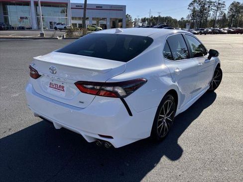 Certified 2023 Toyota Camry SE image 5