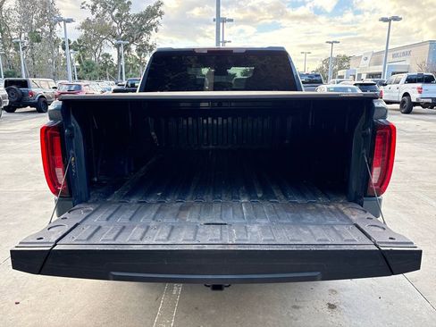 Used 2024 GMC Sierra 1500 SLT image 29