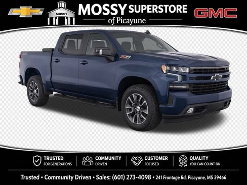 Used 2022 Chevrolet Silverado 1500 RST w/ Safety Package AWD/4WD image 2