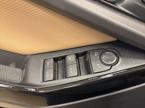 New 2026 Chevrolet Equinox ACTIV w/ Convenience Package III image 35