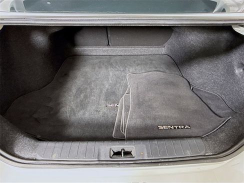 Certified 2022 Nissan Sentra SV w/ All-Weather Package image 28