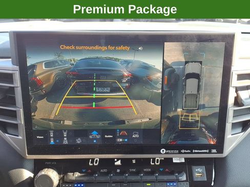 Used 2023 Toyota Tundra Limited AWD/4WD image 17