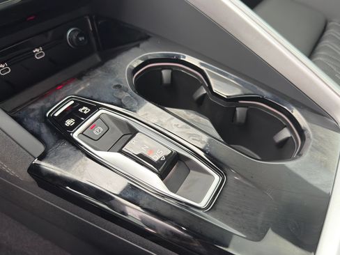 New 2026 Audi SQ5 Prestige AWD/4WD image 19