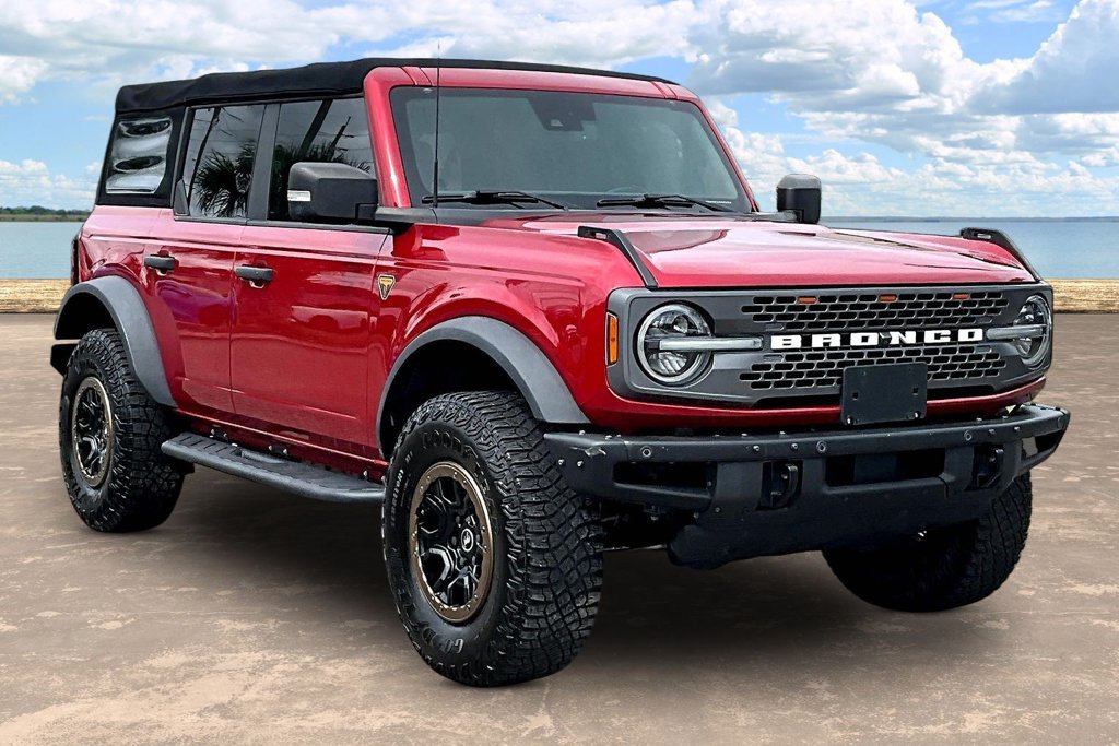 Used 2021 Ford Bronco Badlands AWD/4WD image 3