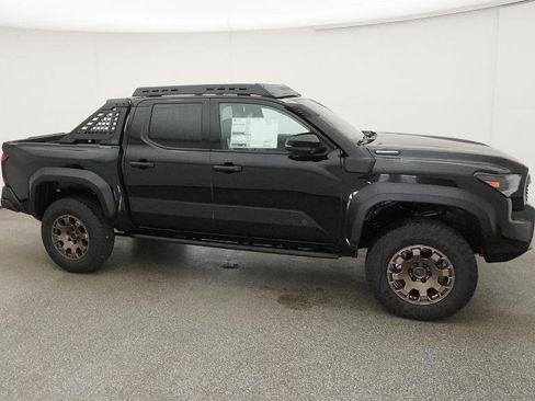 New 2025 Toyota Tacoma Trailhunter AWD/4WD image 34