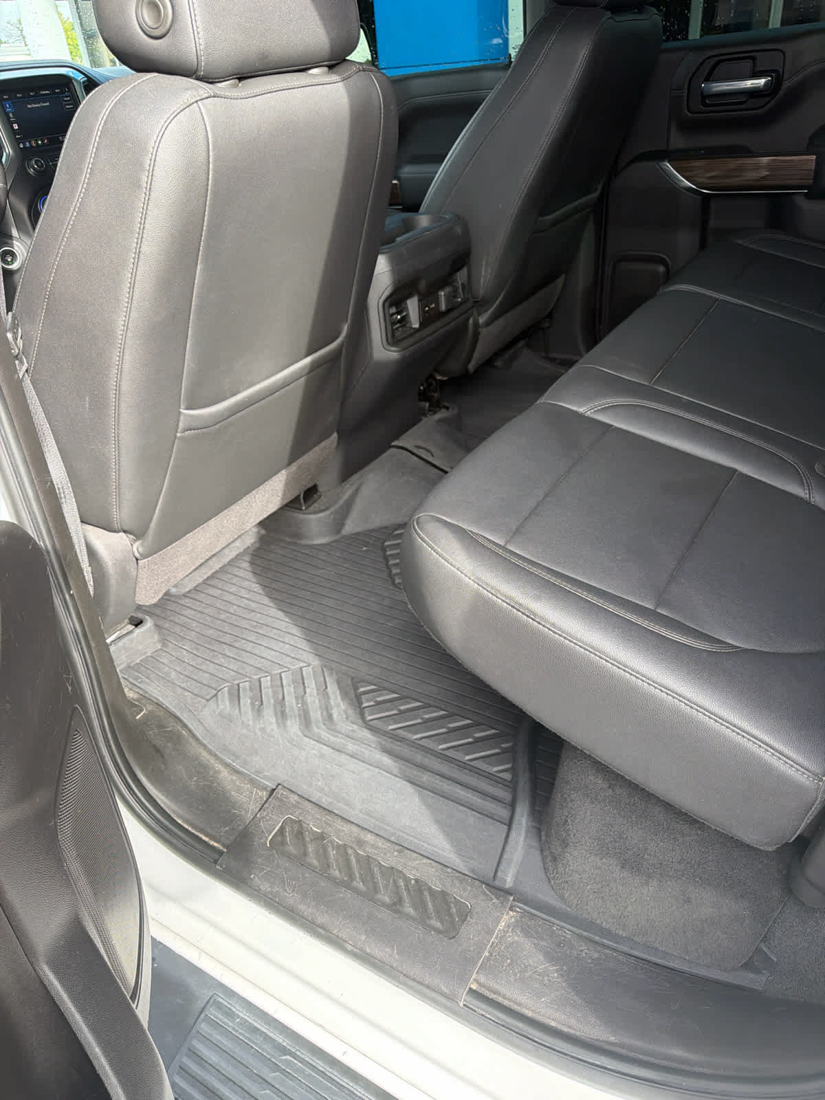 Used 2021 Chevrolet Silverado 1500 RST w/ Convenience Package II AWD/4WD image 15
