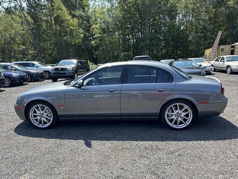 Used 2005 Jaguar S-TYPE R image 8