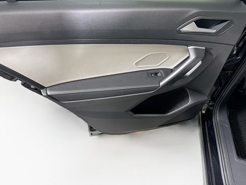 Used 2024 Volkswagen Tiguan S FWD image 25