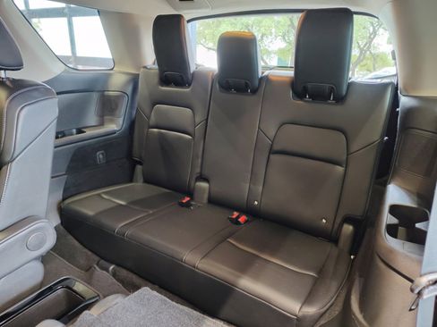 Used 2024 Nissan Pathfinder SL w/ SL Premium Package image 26