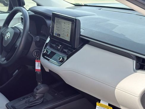 Certified 2026 Toyota Corolla Cross L image 29