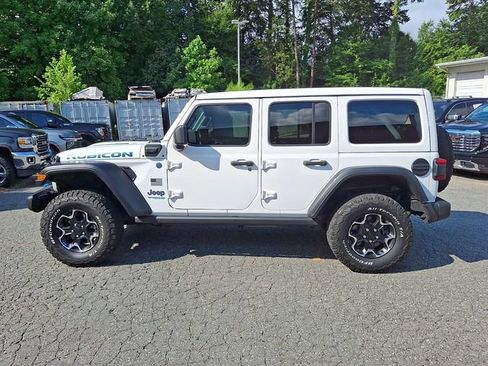 Used 2021 Jeep Wrangler Unlimited Rubicon 4xe w/ Cold Weather Group AWD/4WD image 8