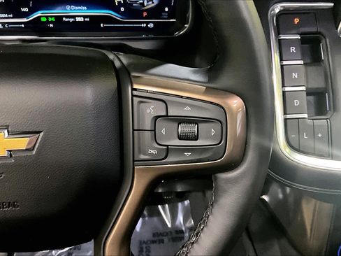 Used 2024 Chevrolet Tahoe High Country AWD/4WD image 43