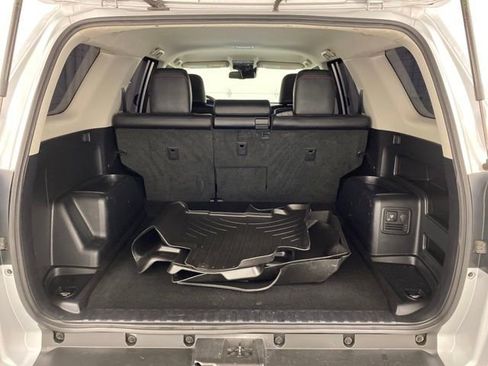 Certified 2022 Toyota 4Runner TRD Off-Road Premium image 31