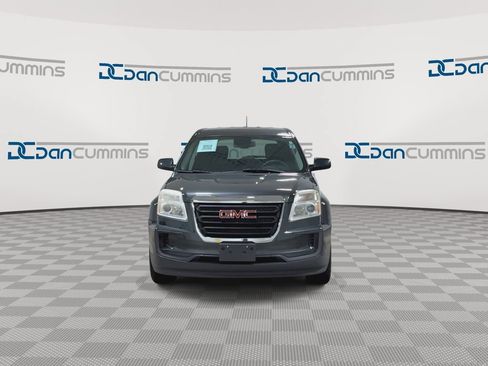 Used 2017 GMC Terrain SLE FWD image 3