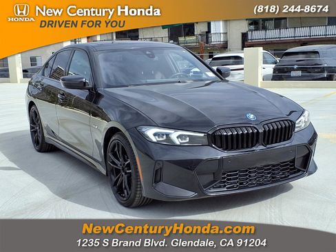 Used 2023 BMW 330e w/ M Sport Package RWD image 3