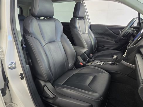 Used 2021 Subaru Forester Limited image 18