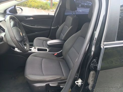 Used 2016 Chevrolet Cruze LS FWD image 11