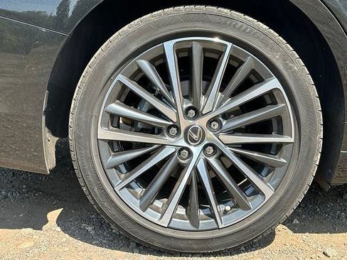 Used 2023 Lexus ES 300h w/ Premium Package FWD image 34