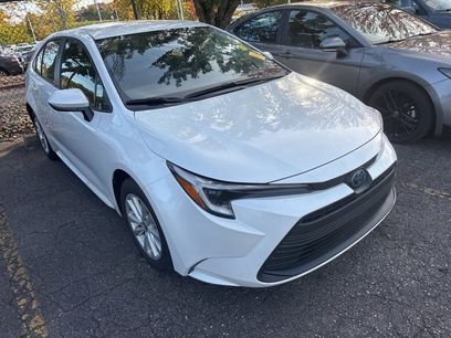 Used 2024 Toyota Corolla LE