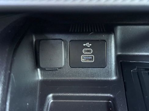 Used 2025 Ford Bronco Sport Badlands image 12