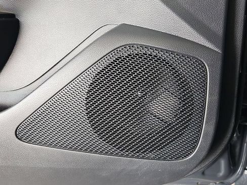 Used 2025 Toyota Corolla LE w/ LE Premium Package FWD image 20