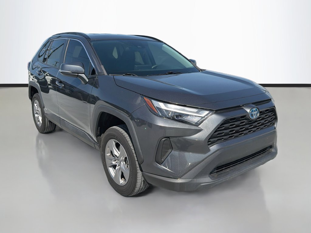 Used 2023 Toyota RAV4 XLE AWD/4WD image 1