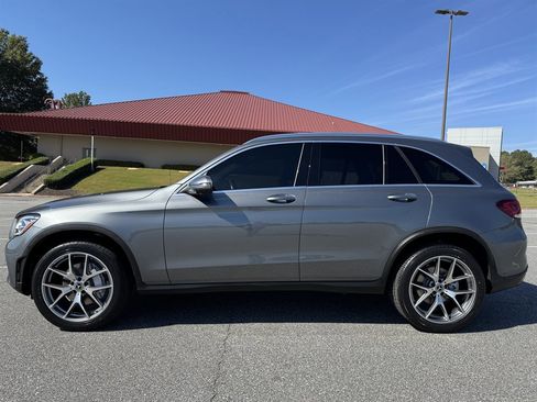 Used 2021 Mercedes-Benz GLC 300 4MATIC w/ AMG Line image 8
