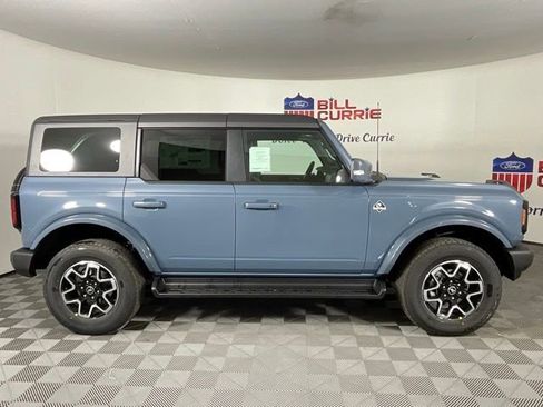 New 2025 Ford Bronco Outer Banks image 2