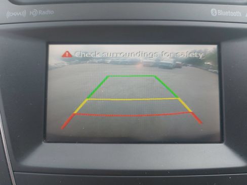 Used 2013 Hyundai Santa Fe Sport 2.0T FWD image 23