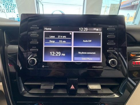 Used 2022 Toyota Camry LE image 46