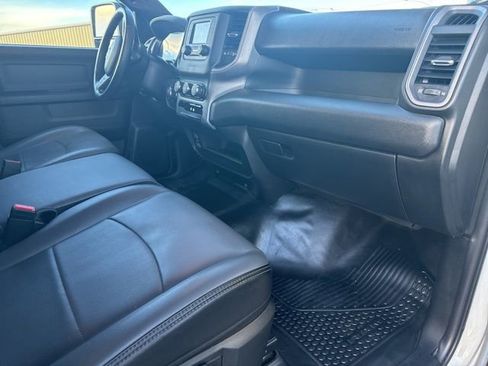 Used 2024 RAM 3500 Tradesman image 11