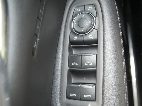 Used 2020 Cadillac XT5 Premium Luxury AWD/4WD image 32