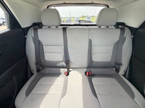 Used 2025 Chevrolet TrailBlazer LT FWD image 22