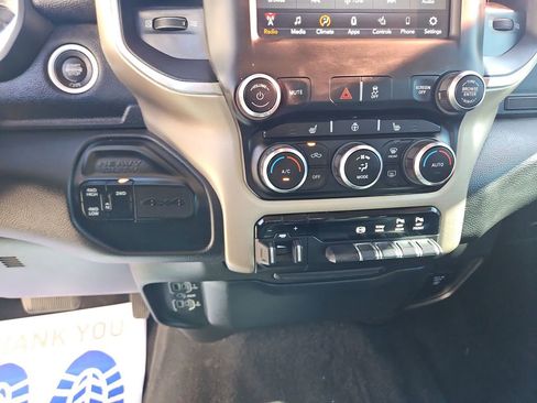Used 2021 RAM 2500 Laramie AWD/4WD image 18