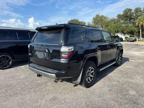 Used 2019 Toyota 4Runner TRD Off-Road Premium AWD/4WD image 2