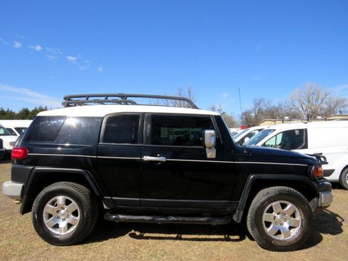Used 2007 Toyota FJ Cruiser 4WD AT, image 4