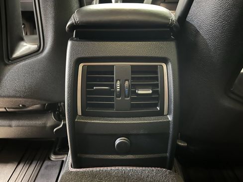 Used 2018 BMW M4 Coupe image 16