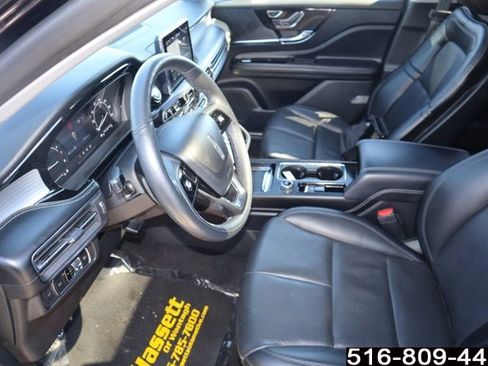 Used 2022 Lincoln Corsair AWD w/ Premium Package image 16