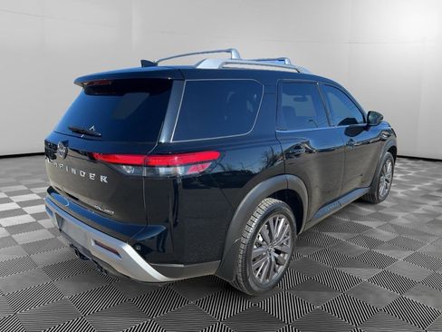 Used 2023 Nissan Pathfinder SL w/ SL Premium Package image 7