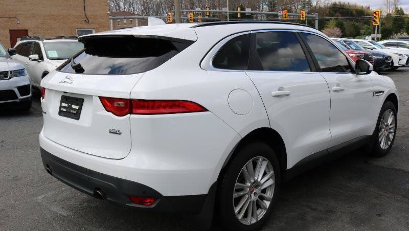 Used 2018 Jaguar F-PACE Prestige AWD/4WD image 7