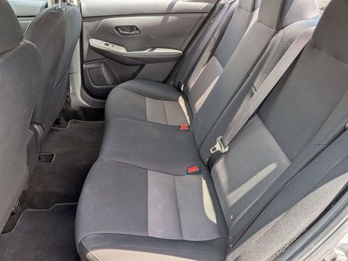 Used 2024 Nissan Sentra SV FWD image 24